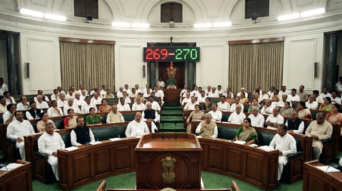Vajpayee One-Vote Defeat 1999