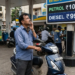Crude Oil Price गिरा लेकिन राहत नहीं: Petrol-Diesel सस्ता होने में देरी क्यों? 12 Crude Oil Price