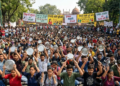 Cockroach Party Protest: 'थाली चम्मच लेकर आओ' अभिजीत दीपके की अनोखी अपील 1 Cockroach Party Protest