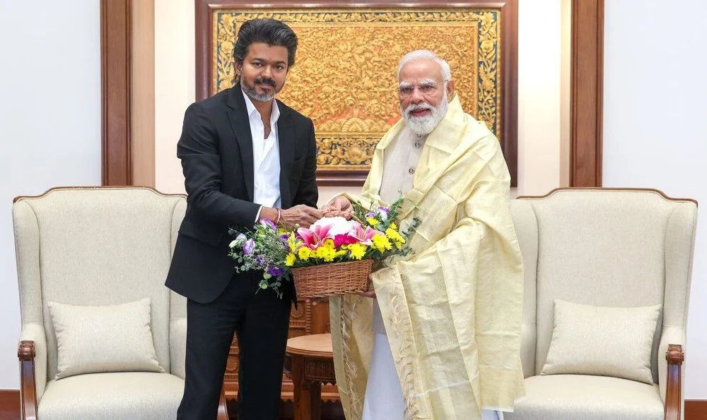 CM Vijay : पीएम मोदी ने भेजा खास संदेश, फिल्मी स्टार से CM तक का सफर 6 cm-vijay-birthday-pm-modi-wishes