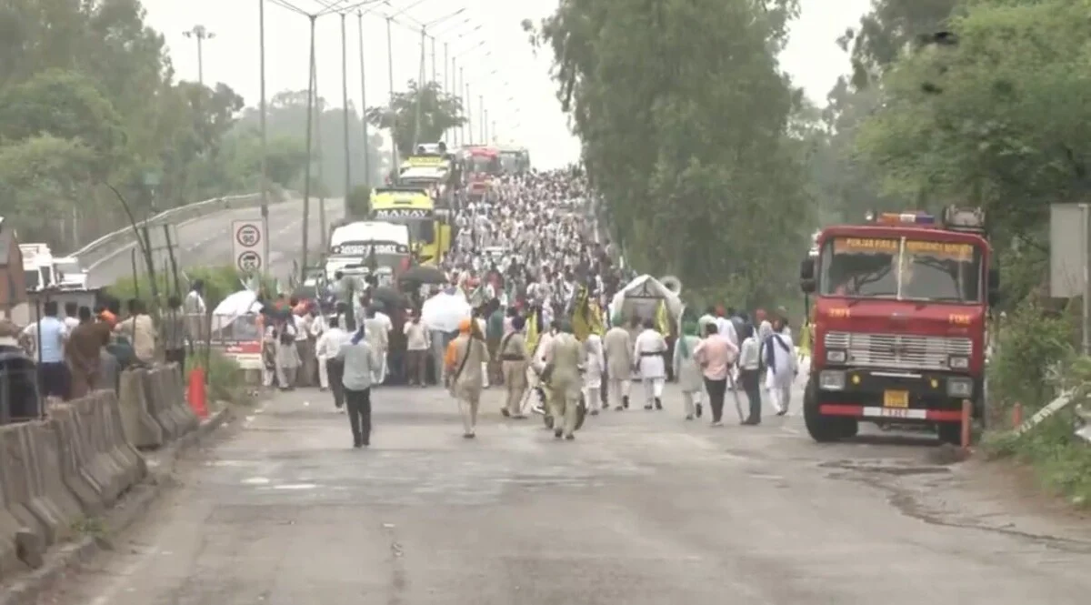 शंभू बॉर्डर पर Delhi Chalo March: हजारों किसान फंसे, भारी जाम 6 Delhi Chalo March