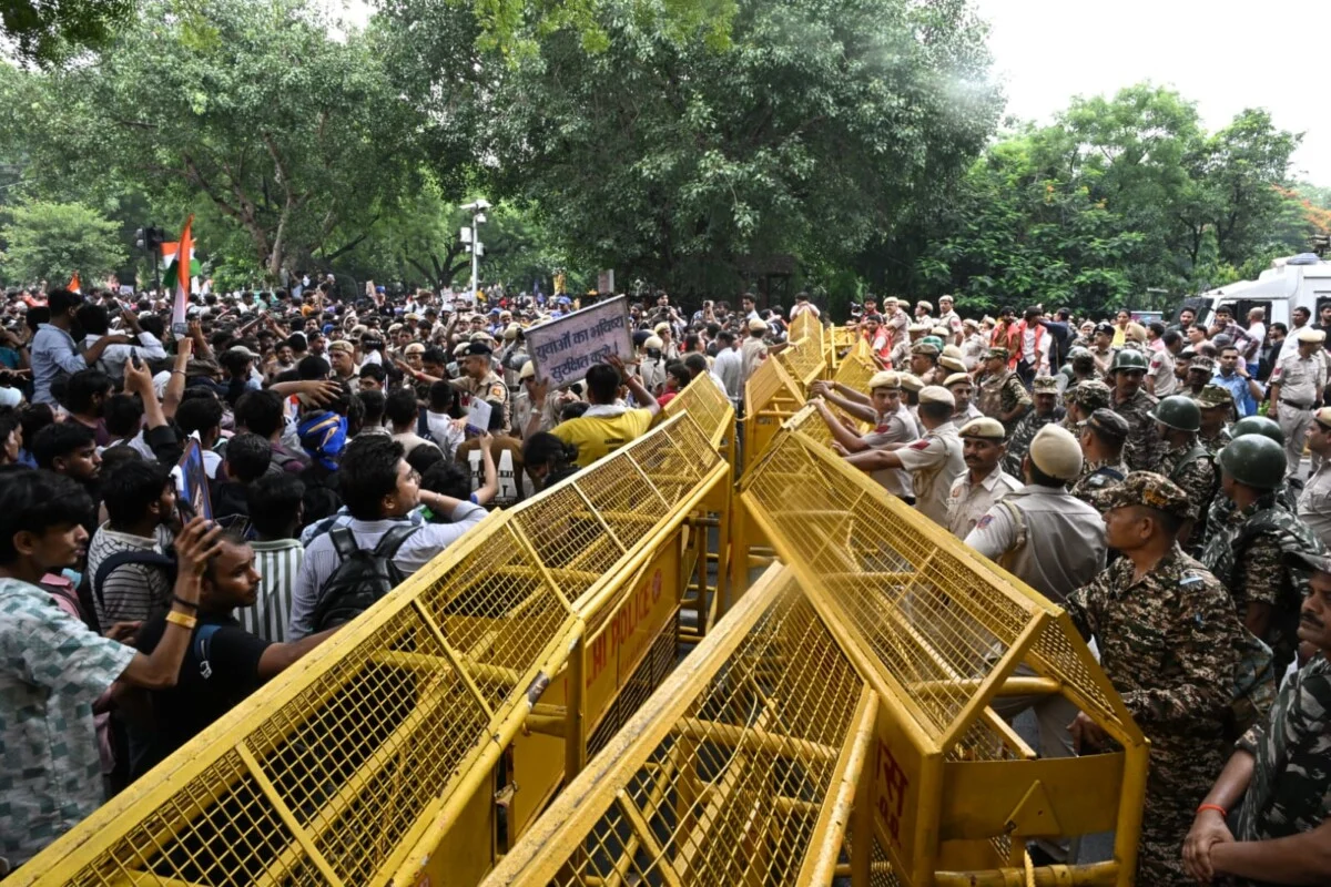 CJP Protest: Delhi में संसद मार्च के बीच बड़ी बैठक, जानें पूरा मामला 10 NEET Protest Delhi