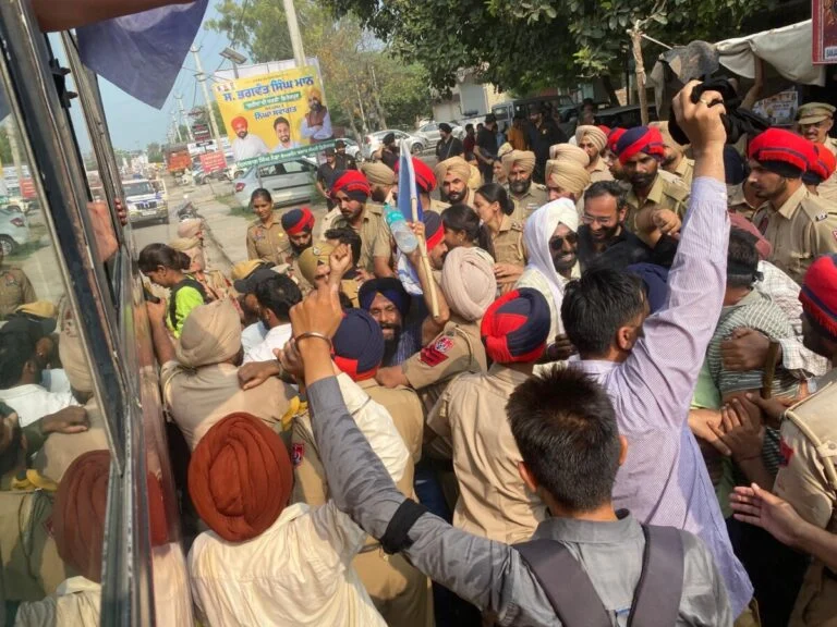Breaking News Today Live | Latest Hindi News India | The News Air 79 1158 Professors Protest