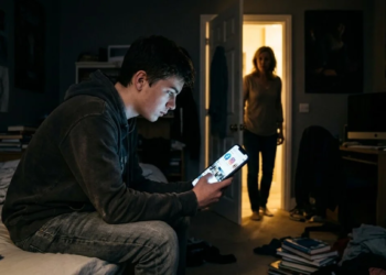 Social Media Addict