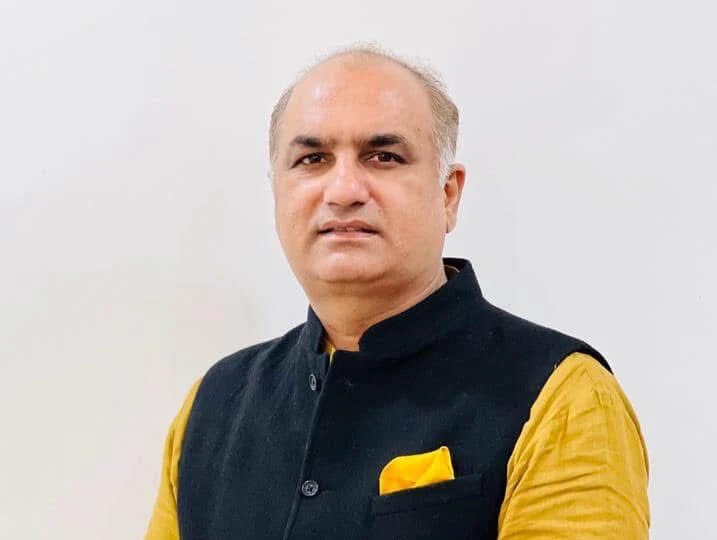 रातों-रात बदली कमान, जालंधर कैंट में अब नया चेहरा मैदान में 6 Deepak Bali