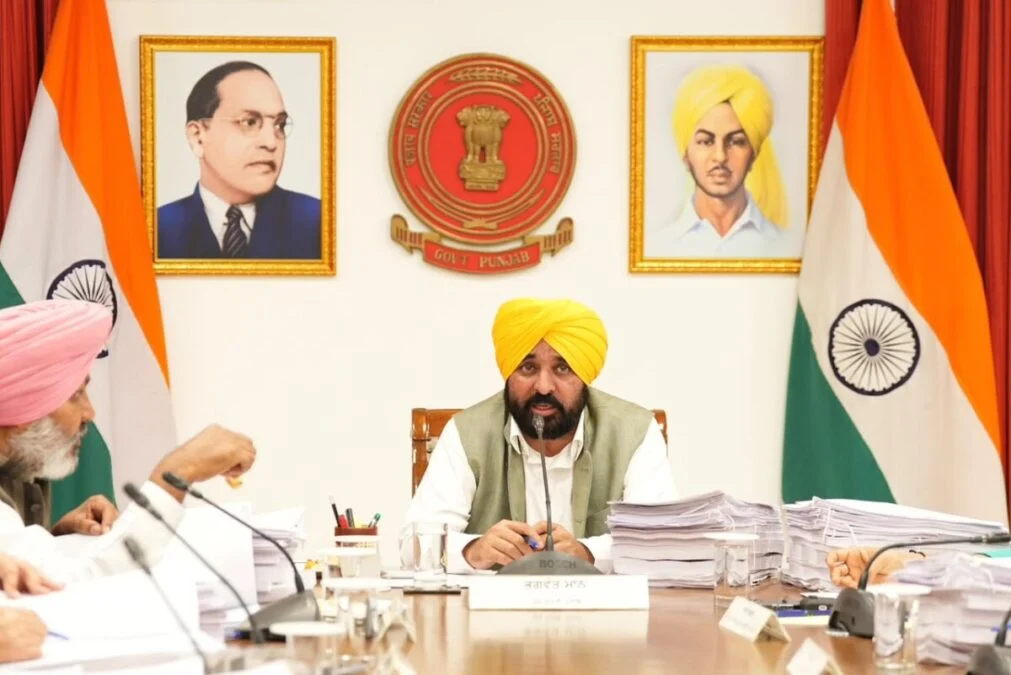 Punjab Cabinet Decision में पटवारियों को मिली बड़ी राहत जानें 9 punjab-cabinet-patwari-cadre